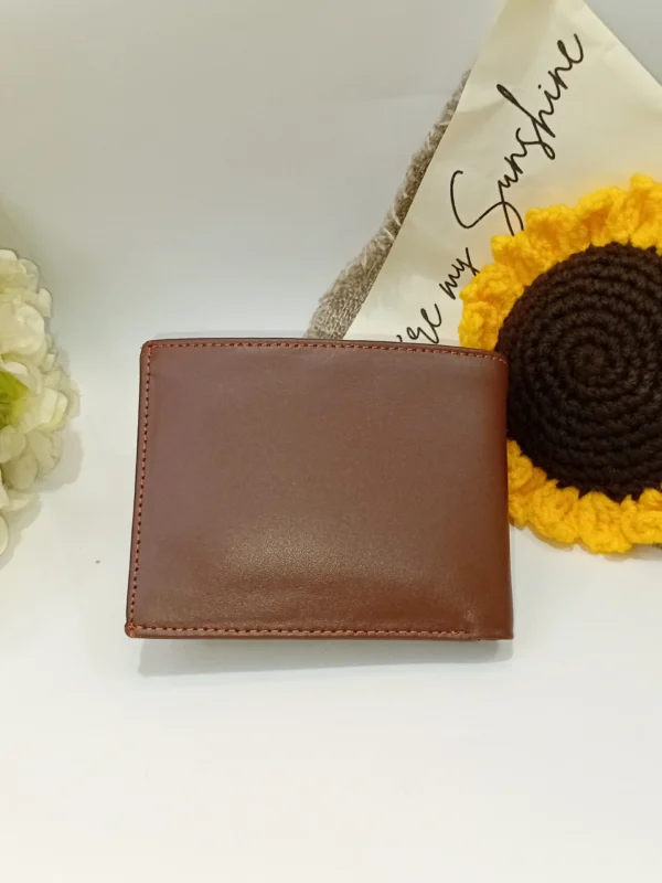 Urban Edge Classic – Bifold Wallet